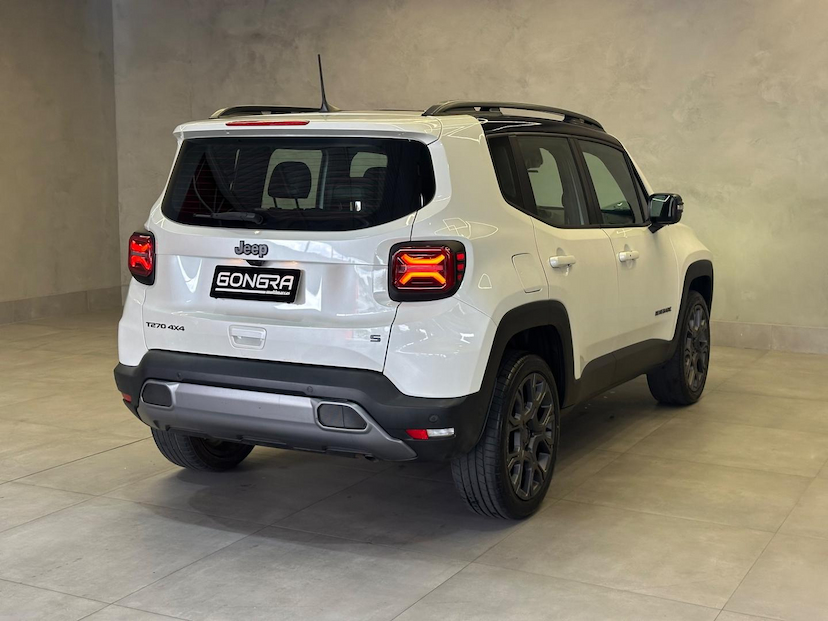Foto do veículo JEEP RENEGADE  S T270 1.3 TB 4X4 FLEX AUT 2024 17.775 KM 145.900,00