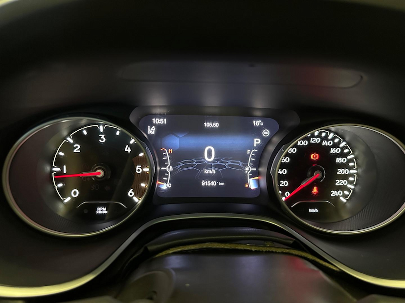 Foto do veículo JEEP COMPASS  TRAILHAWK D 2017 91.238 KM 105.900,00