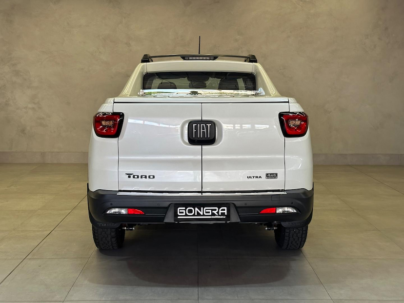 Foto do veículo FIAT TORO  ULTRA AT9 4X4 2024 17.571 KM 179.900,00