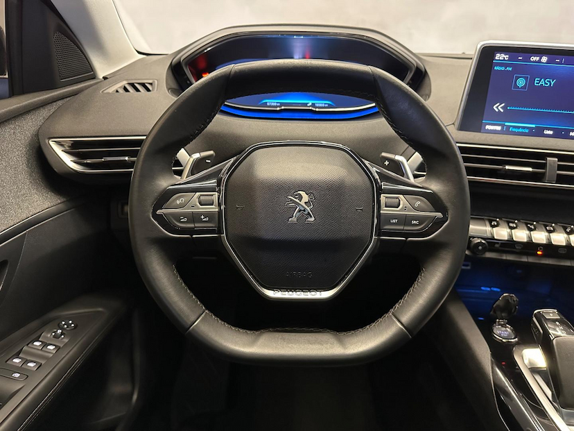 Foto do veículo PEUGEOT 3008  GRIFFE AT 2018 67.363 KM 119.900,00