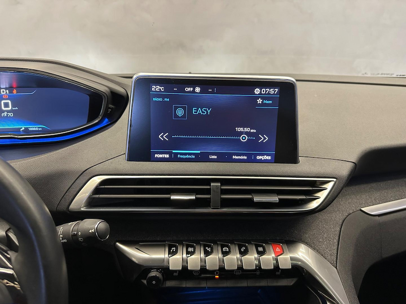 Foto do veículo PEUGEOT 3008  GRIFFE AT 2018 67.363 KM 119.900,00