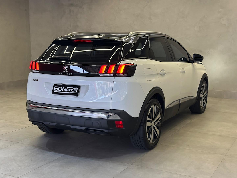 Foto do veículo PEUGEOT 3008  GRIFFE AT 2018 67.363 KM 119.900,00