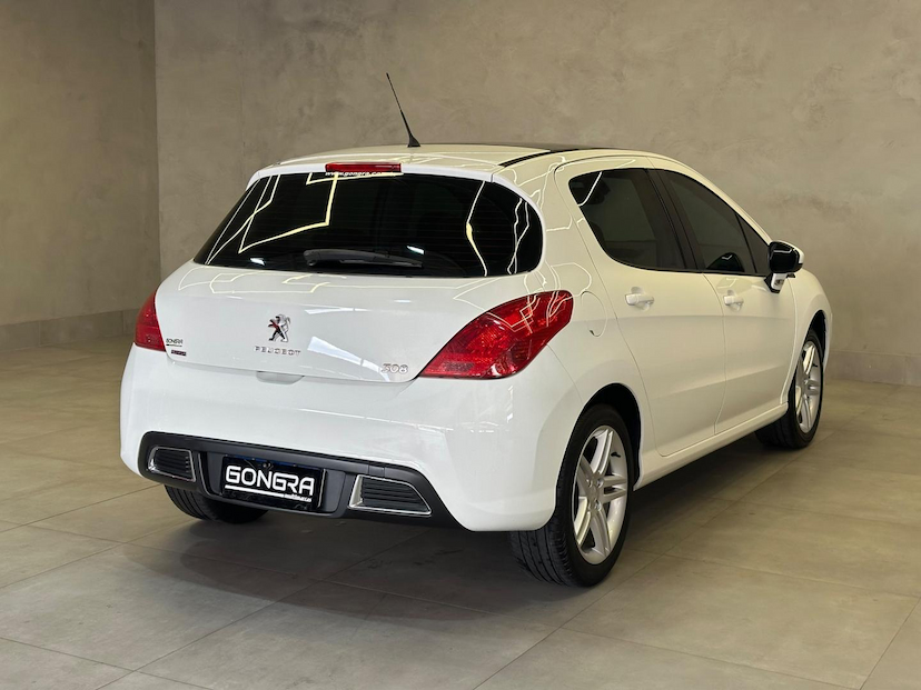Foto do veículo PEUGEOT 308  1.6 ACTIVE 16V FLEX 4P MANUAL 2015 97.481 KM 52.900,00