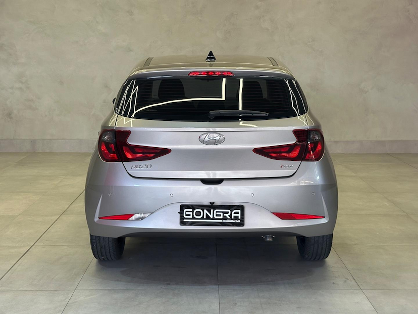 Foto do veículo HYUNDAI HB20  10TA PLATINU 2022 24.454 KM 85.900,00