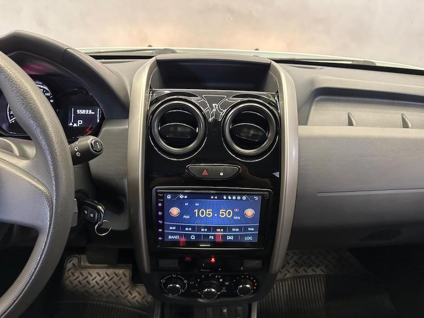 Foto do veículo RENAULT DUSTER  16 E CVT 2020 55.700 KM 76.900,00