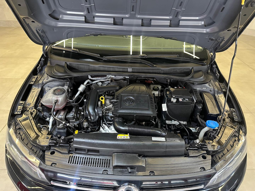 Foto do veículo VOLKSWAGEN VIRTUS  HL AD 2021 83.000 KM 92.900,00