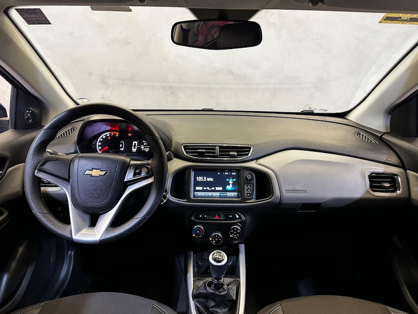 Foto do veículo CHEVROLET ONIX  1.0 LT 2019 60.514 KM 58.900,00