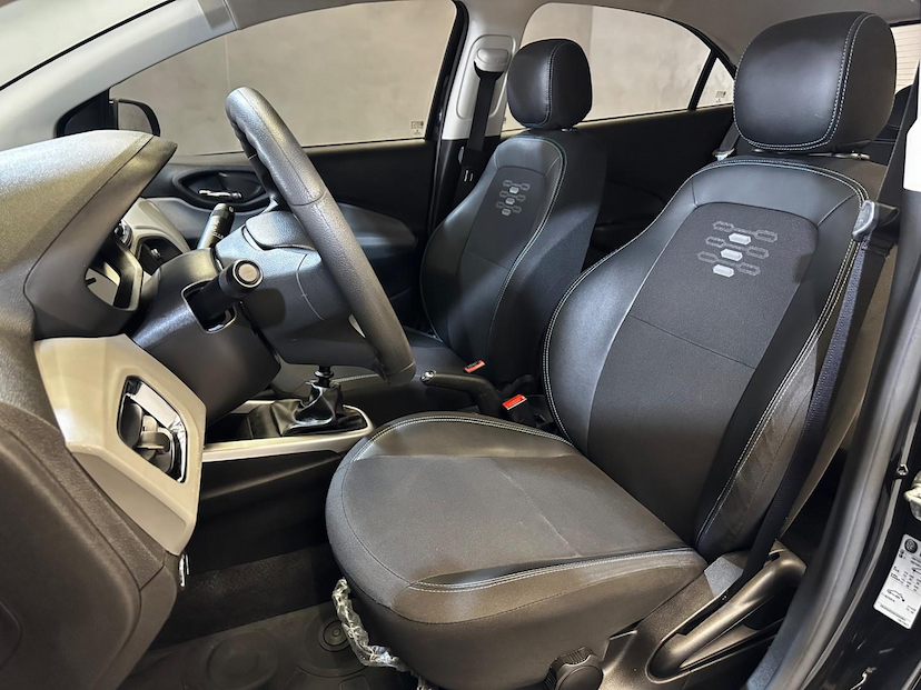 Foto do veículo CHEVROLET ONIX  1.0 LT 2019 60.514 KM 58.900,00