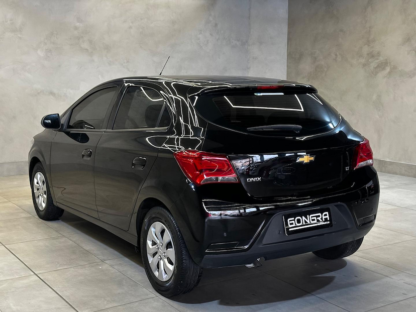 Foto do veículo CHEVROLET ONIX  1.0 LT 2019 60.514 KM 58.900,00