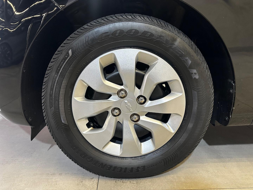 Foto do veículo CHEVROLET ONIX  1.0 LT 2019 60.514 KM 58.900,00