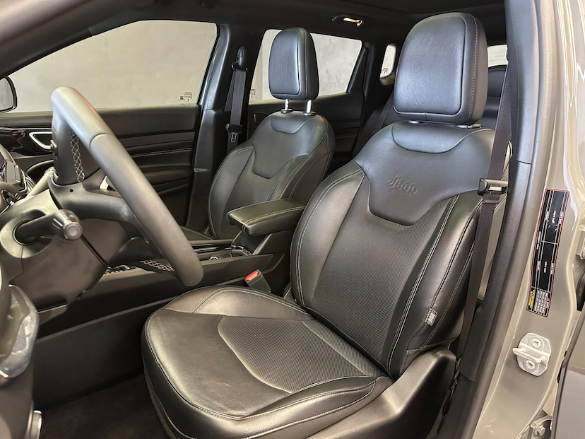 Foto do veículo JEEP COMPASS  S T270 1.3 TB 4X2 FLEX AUT. 2022 43.431 KM 158.900,00