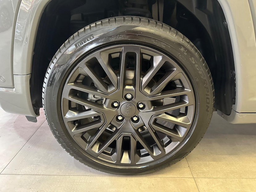 Foto do veículo JEEP COMPASS  S T270 1.3 TB 4X2 FLEX AUT. 2022 43.431 KM 158.900,00