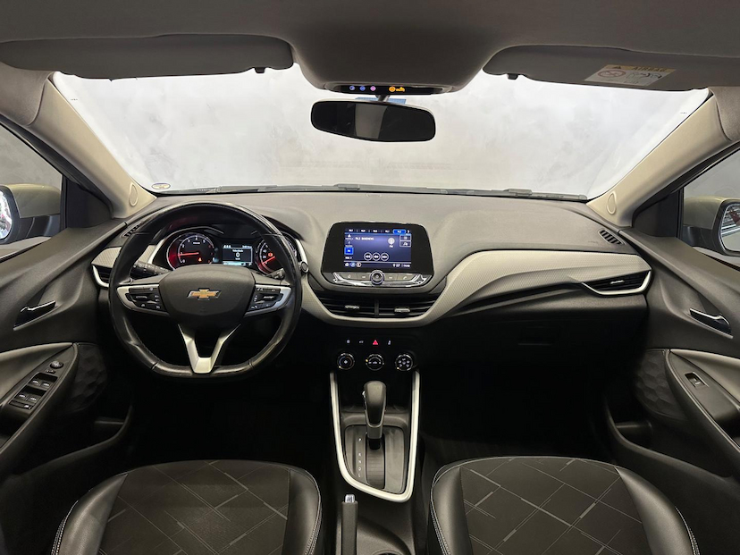 Foto do veículo CHEVROLET ONIX  PLUS 1.0 TURBO AUTOMATICO PREMIER 1 2020 34.816 KM 82.900,00
