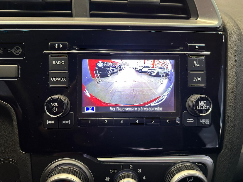 Foto do veículo HONDA FIT  LX CVT 2019 23.701 KM 84.900,00