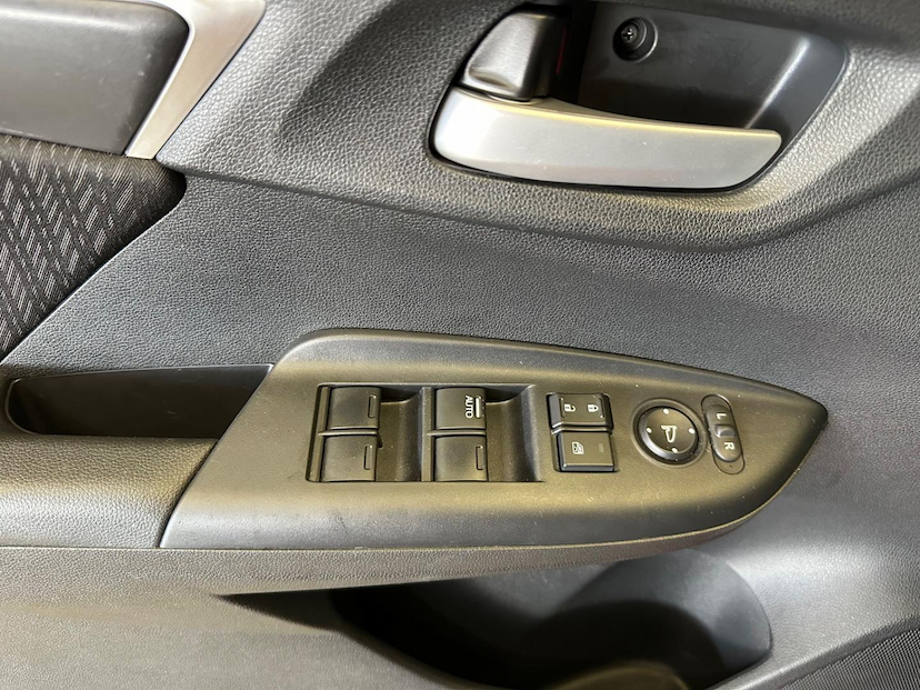 Foto do veículo HONDA FIT  LX CVT 2019 23.701 KM 84.900,00