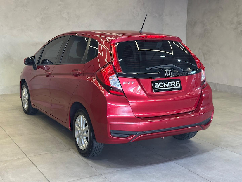 Foto do veículo HONDA FIT  LX CVT 2019 23.701 KM 84.900,00