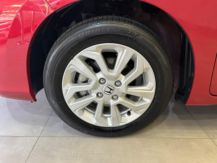 Foto do veículo HONDA FIT  LX CVT 2019 23.701 KM 84.900,00