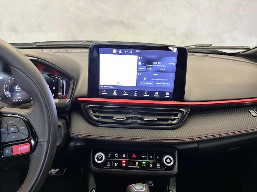 Foto do veículo FIAT FASTBACK  ABARTH T270 AT FLEX 2024 13.848 KM 144.900,00
