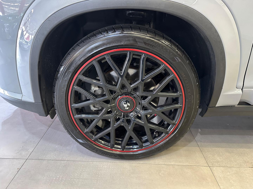Foto do veículo FIAT FASTBACK  ABARTH T270 AT FLEX 2024 13.848 KM 144.900,00