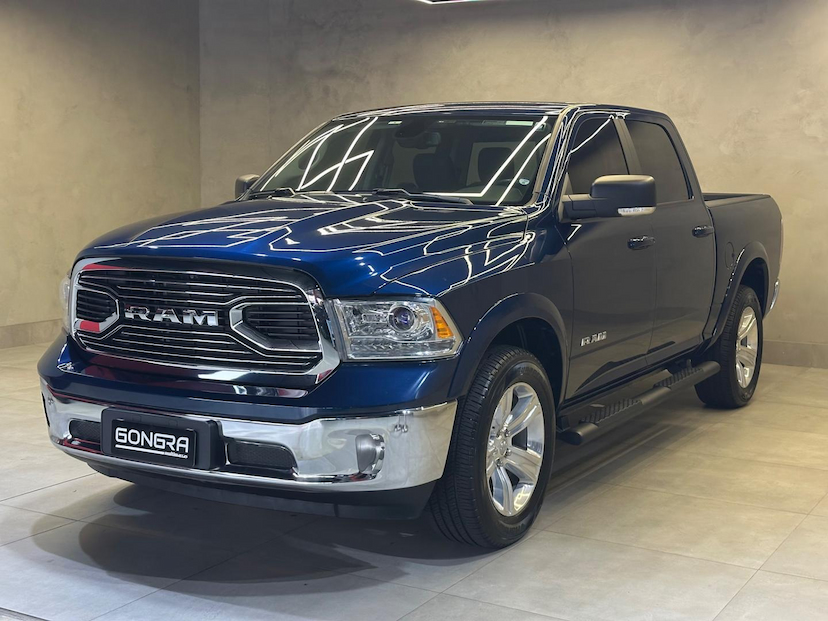 Foto do veículo RAM CLASSIC  LARAMIE 2023 11.616 KM 289.900,00