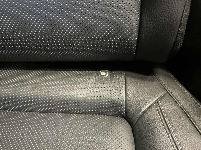 Foto do veículo JEEP COMPASS  LONG TF 2023 23.114 KM 139.900,00