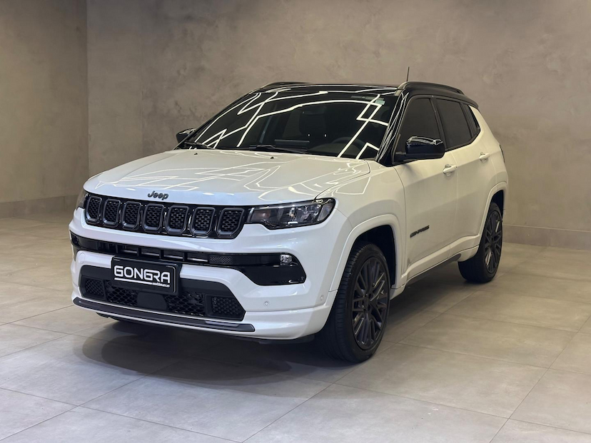 Foto do veículo JEEP COMPASS  SERIE S TF 2024 22.332 KM 194.900,00