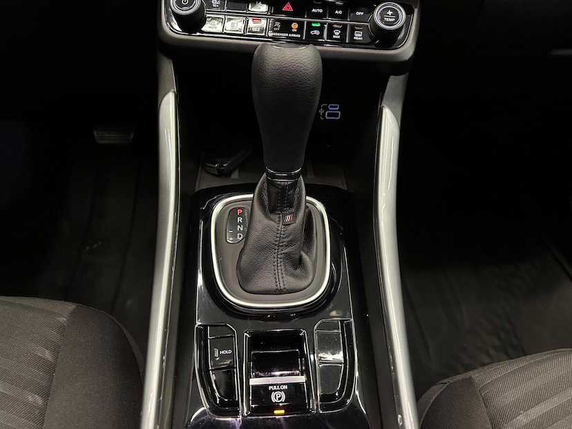 Foto do veículo FIAT FASTBACK  AUDACE TURBO 200 FLEX AT 4P 2024 9.816 KM 119.900,00