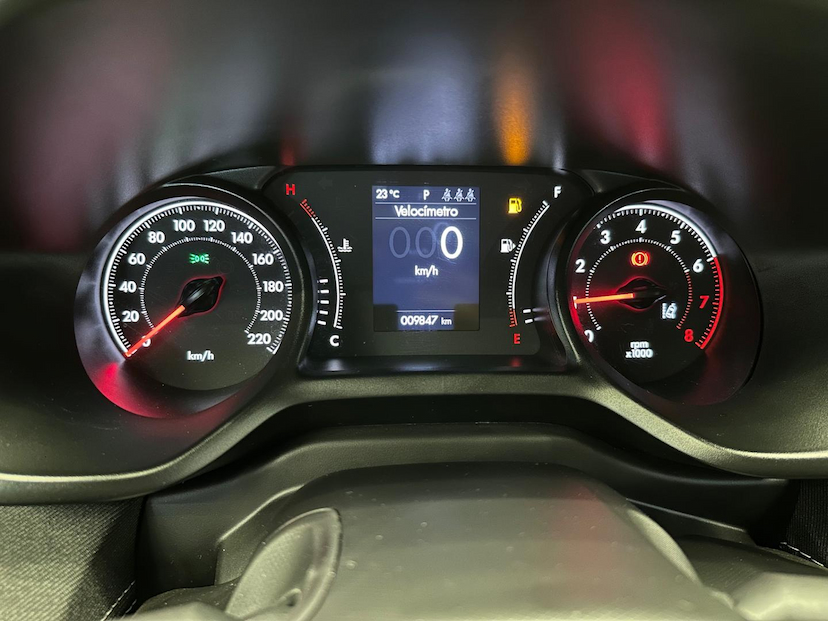 Foto do veículo FIAT FASTBACK  AUDACE TURBO 200 FLEX AT 4P 2024 9.816 KM 119.900,00