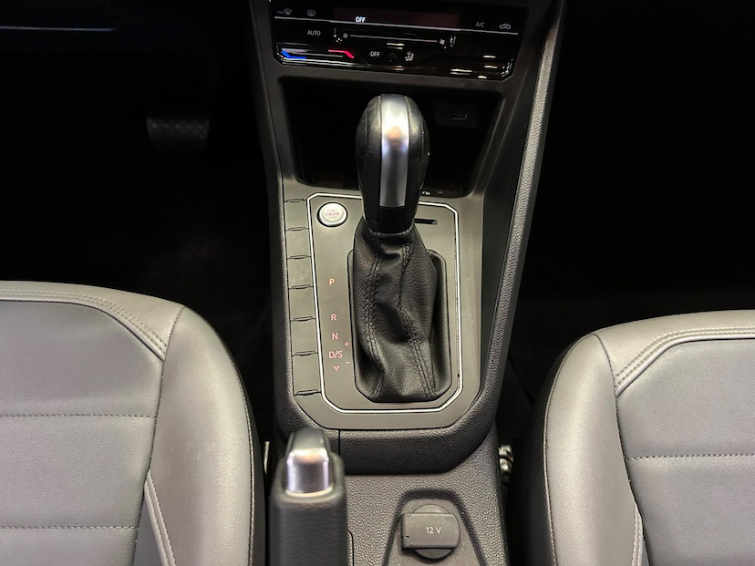 Foto do veículo VOLKSWAGEN NIVUS  1.0 200 TSI HIGHLINE 2022 47.877 KM 113.900,00