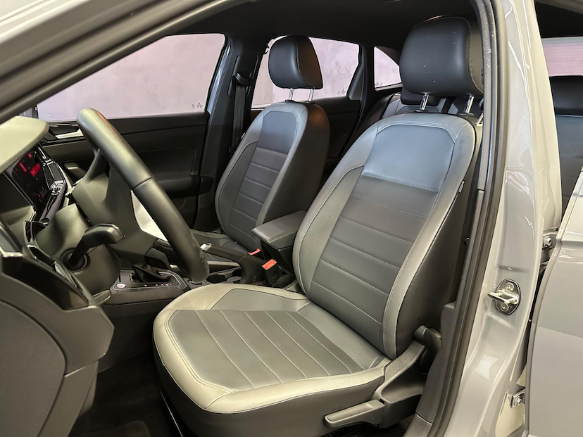 Foto do veículo VOLKSWAGEN NIVUS  1.0 200 TSI HIGHLINE 2022 47.877 KM 113.900,00