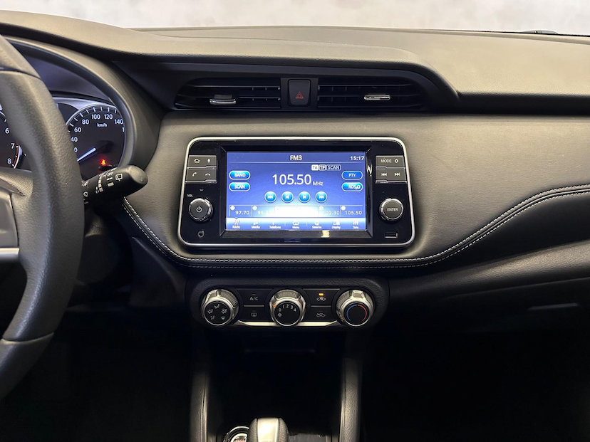 Foto do veículo NISSAN KICKS  SV CVT 2019 69.415 KM 85.900,00