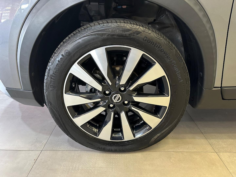 Foto do veículo NISSAN KICKS  SV CVT 2019 69.415 KM 85.900,00