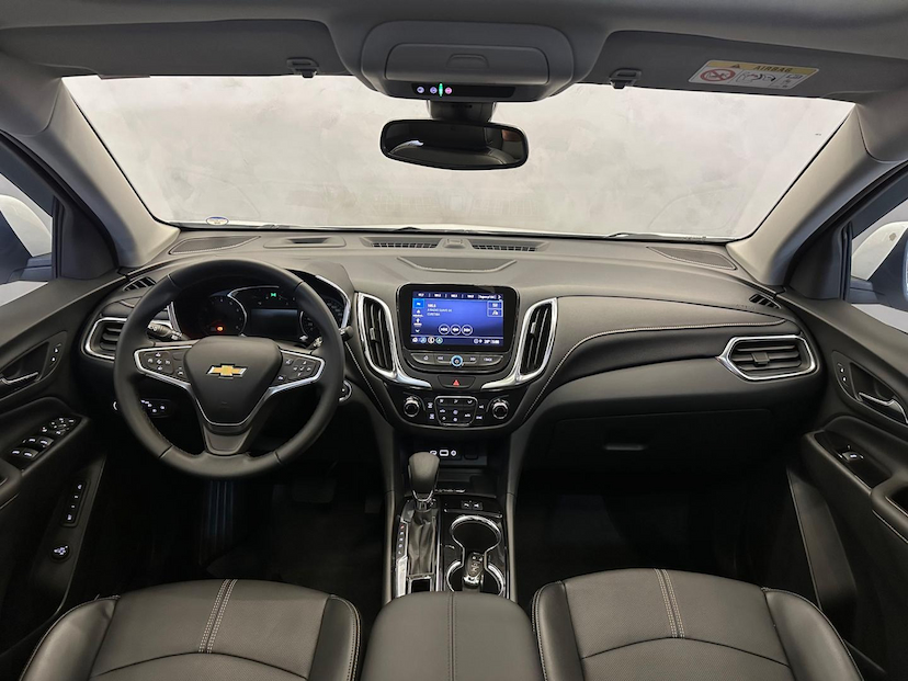 Foto do veículo CHEVROLET EQUINOX  PREMIER 1.5 TURBO 172CV AUT. 2023 28.583 KM 176.900,00