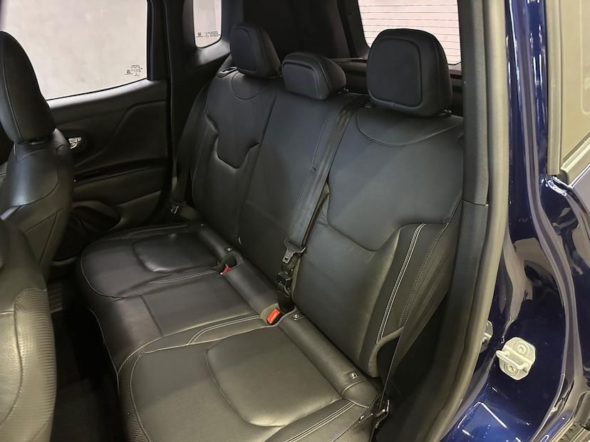 Foto do veículo JEEP RENEGADE  LONGITUDE 1.8 FLEX AUTOMATICO 2021 43.469 KM 89.900,00
