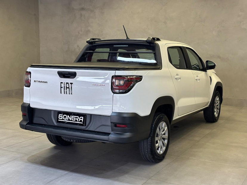 Foto do veículo FIAT STRADA  FREEDOM CD 1.3 FLEX MANUAL 2024 22.452 KM 105.900,00