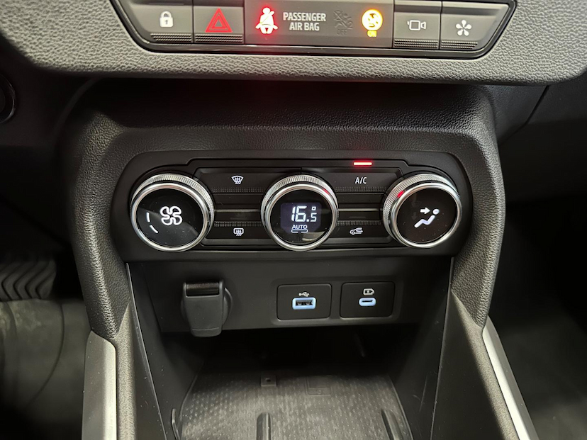 Foto do veículo RENAULT KARDIAN  PREM. ED FLEX 1.0 TB 12V 5P AUT. 2025 4.130 KM 122.900,00