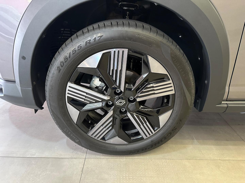 Foto do veículo RENAULT KARDIAN  PREM. ED FLEX 1.0 TB 12V 5P AUT. 2025 4.130 KM 122.900,00