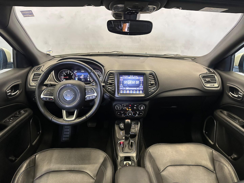 Foto do veículo JEEP COMPASS  LIMITED S 2021 41.522 KM 134.900,00
