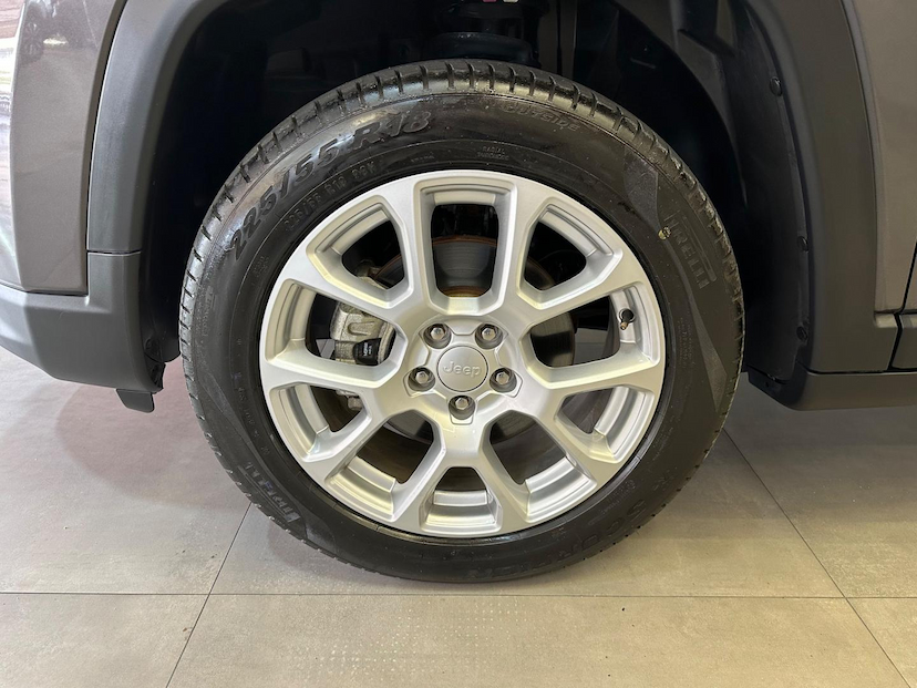 Foto do veículo JEEP COMPASS  SPORT T270 TURBO FLEX AUT. 2023 49 KM 122.900,00