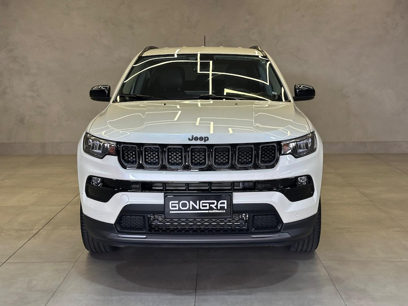 Foto do veículo JEEP COMPASS  LONG TF 2023 11.648 KM 148.900,00