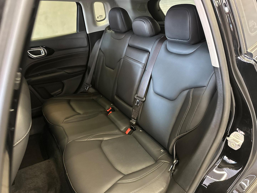 Foto do veículo JEEP COMPASS  LIMITED TD 2022 410 KM 169.900,00