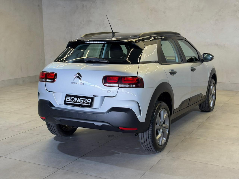 Foto do veículo CITROËN C4 CACTUS  1.6 FEEL AUT 2023 4.560 KM 86.900,00
