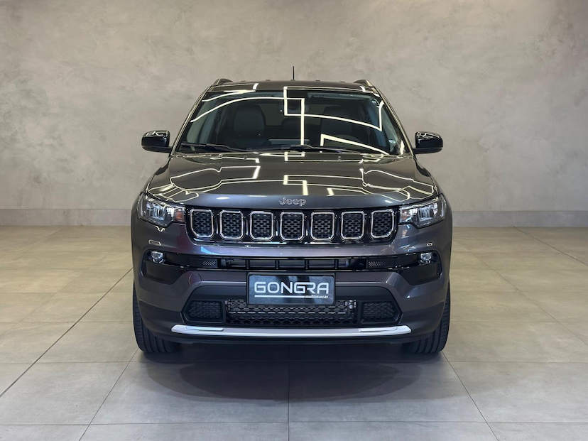 Foto do veículo JEEP COMPASS  LONG TF 2023 4.988 KM 146.900,00