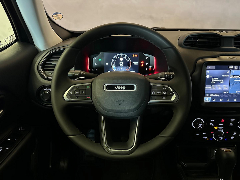 Foto do veículo JEEP RENEGADE  LONGITUDE T270 1.3 TB 4X2 FLEX AUT 2024 9.797 KM 126.900,00
