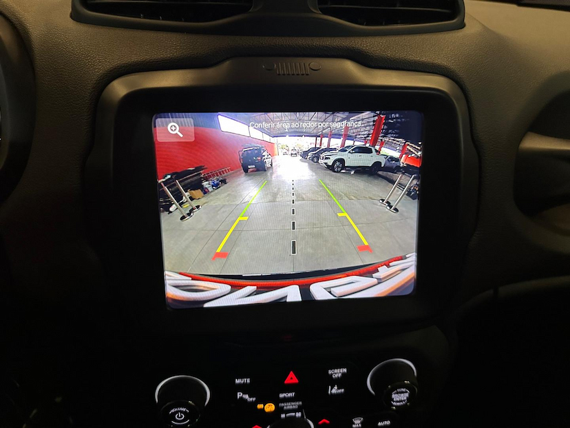 Foto do veículo JEEP RENEGADE  LONGITUDE T270 1.3 TB 4X2 FLEX AUT 2024 9.797 KM 126.900,00
