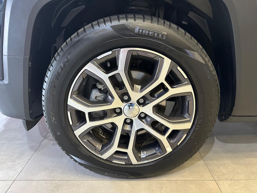 Foto do veículo JEEP RENEGADE  LONGITUDE T270 1.3 TB 4X2 FLEX AUT 2024 9.797 KM 126.900,00