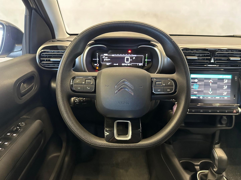 Foto do veículo CITROËN C4 CACTUS  1.6 FEEL AUT 2022 4.056 KM 86.900,00