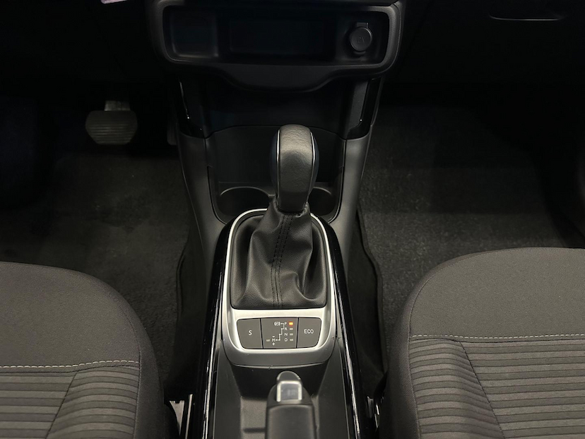 Foto do veículo CITROËN C4 CACTUS  1.6 FEEL AUT 2022 4.056 KM 86.900,00