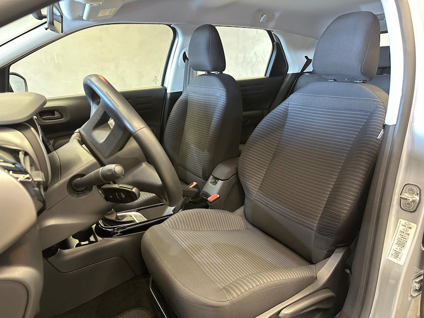 Foto do veículo CITROËN C4 CACTUS  1.6 FEEL AUT 2022 4.056 KM 86.900,00