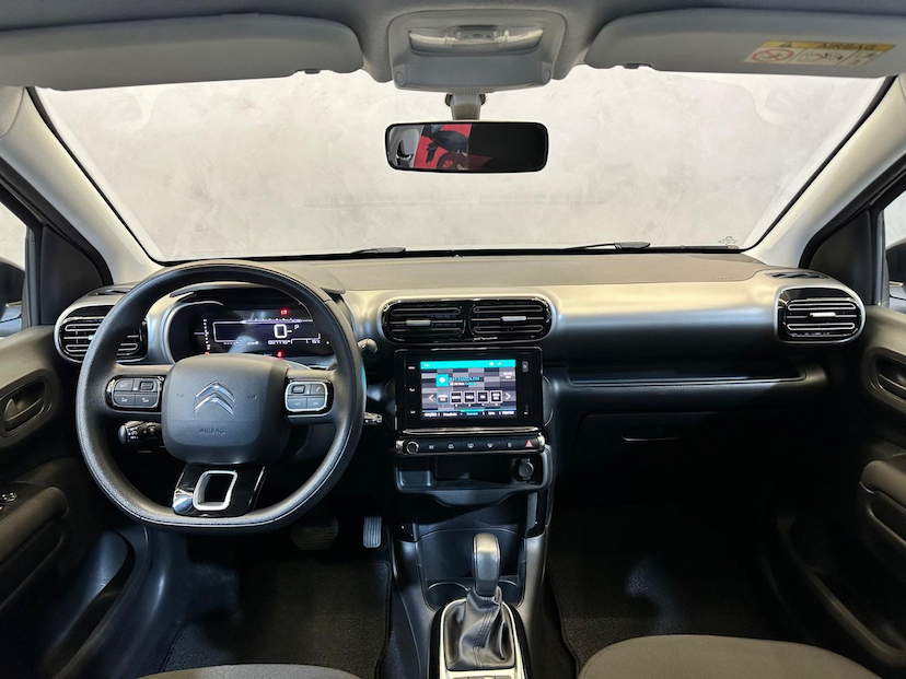 Foto do veículo CITROËN C4 CACTUS  1.6 FEEL AUT 2022 7.738 KM 86.900,00